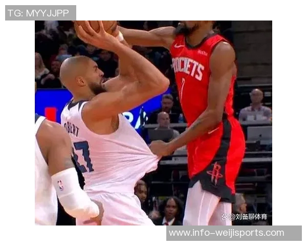 杜兰特强势突破帽掉戈贝尔芬奇不满遭罚一T引发争议